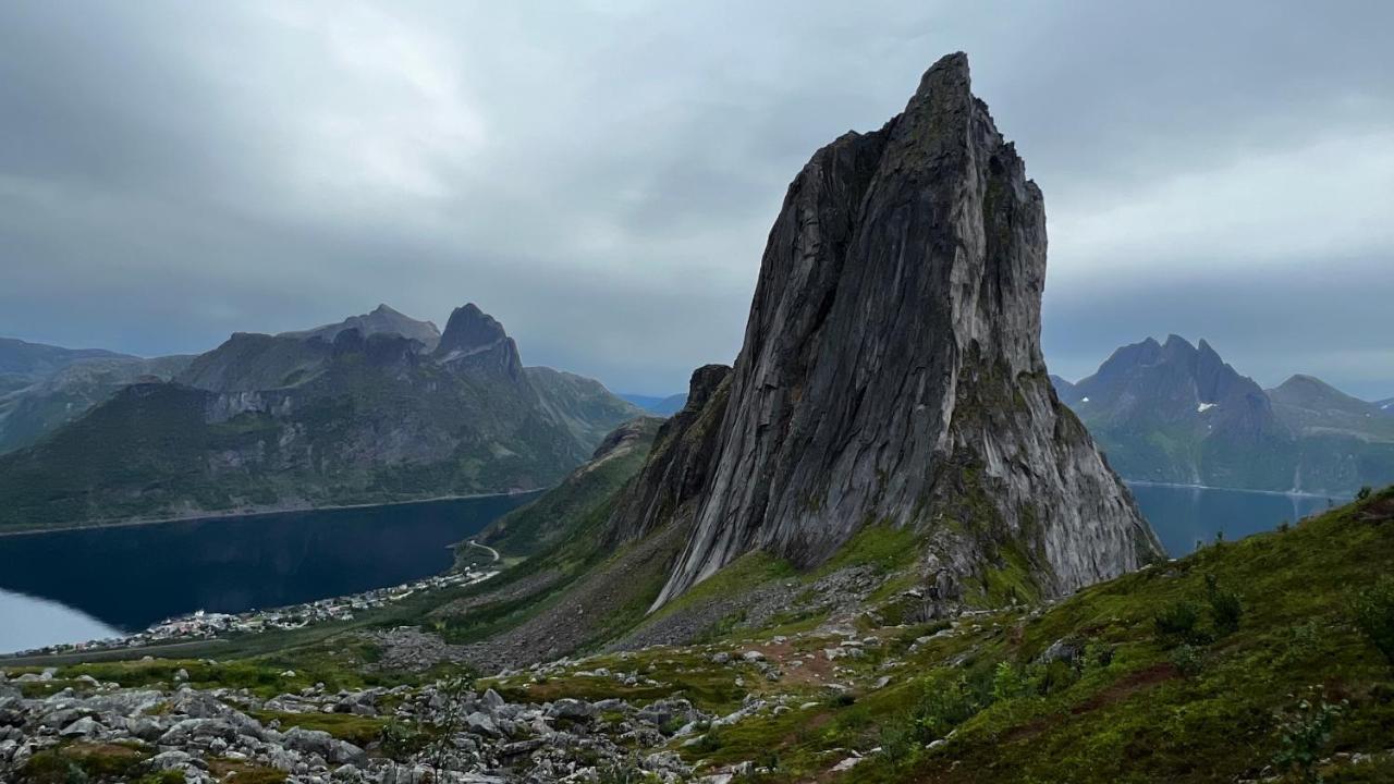 Face Of North Lägenhet Gratangen Exteriör bild